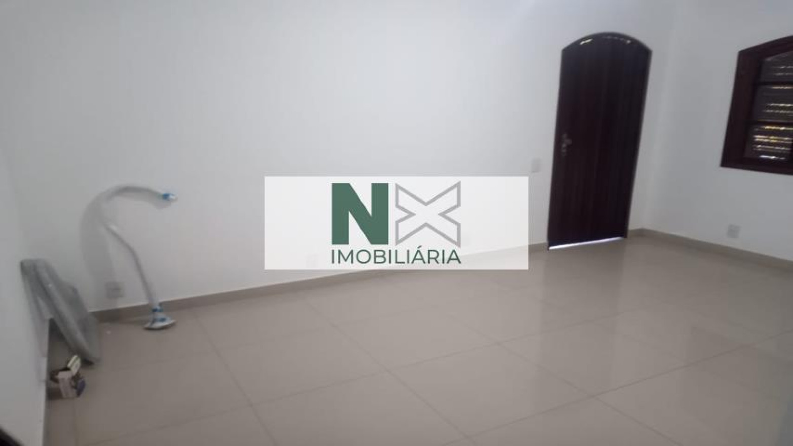 CASA 4 Quartos 300m² CASA 4 Quartos 300m²