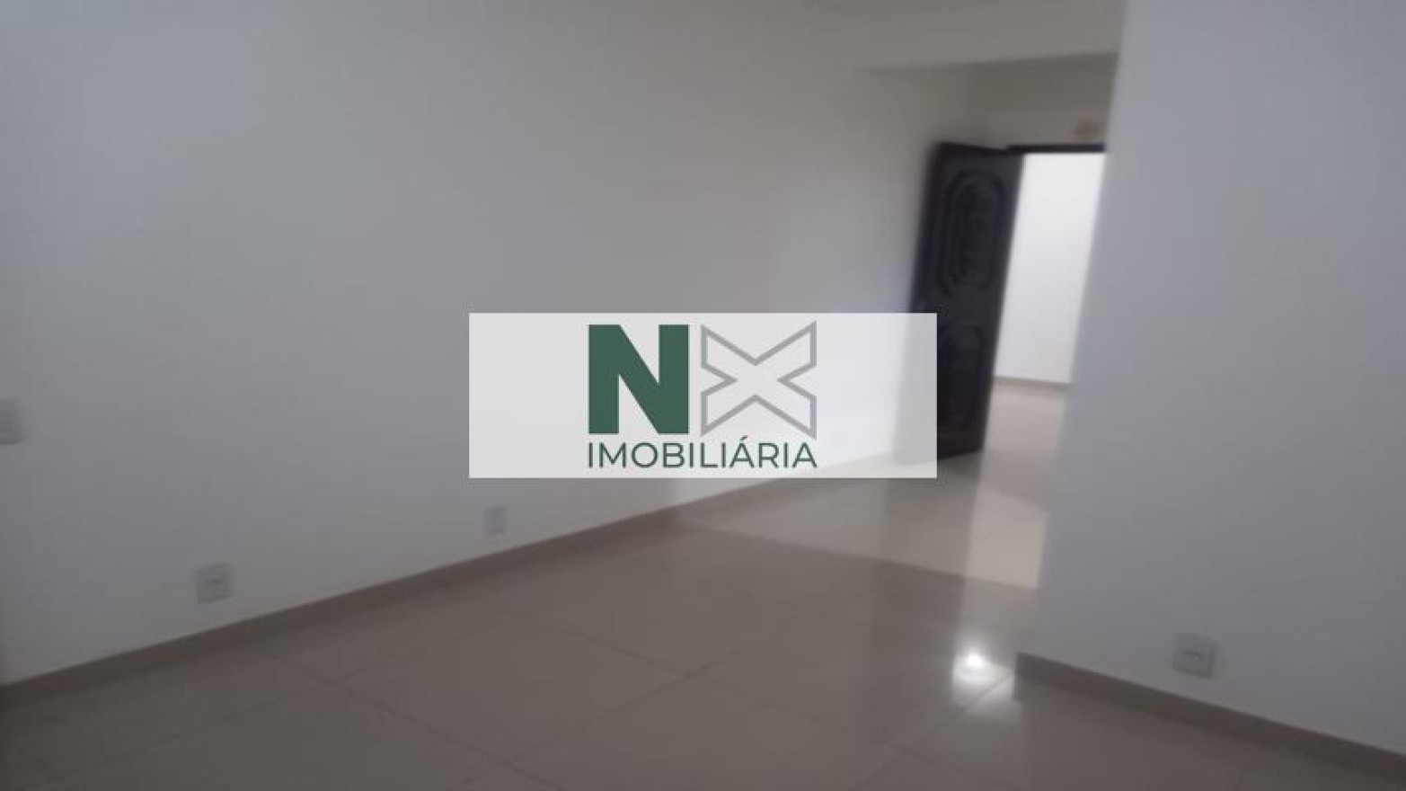 CASA 4 Quartos 300m² CASA 4 Quartos 300m²