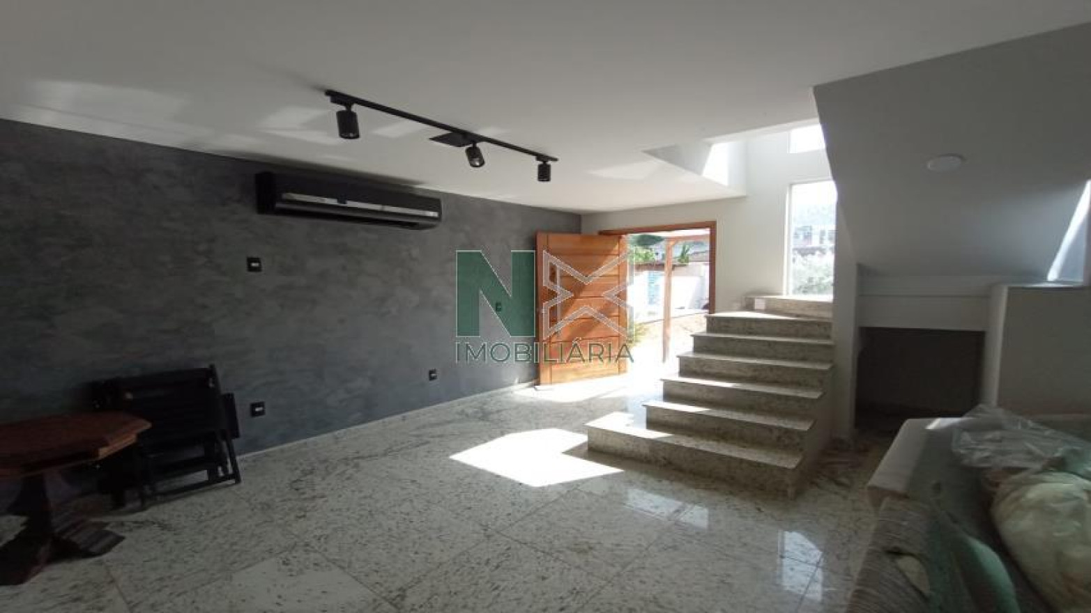 Casa 3 Quartos 160m² Casa 3 Quartos 160m²