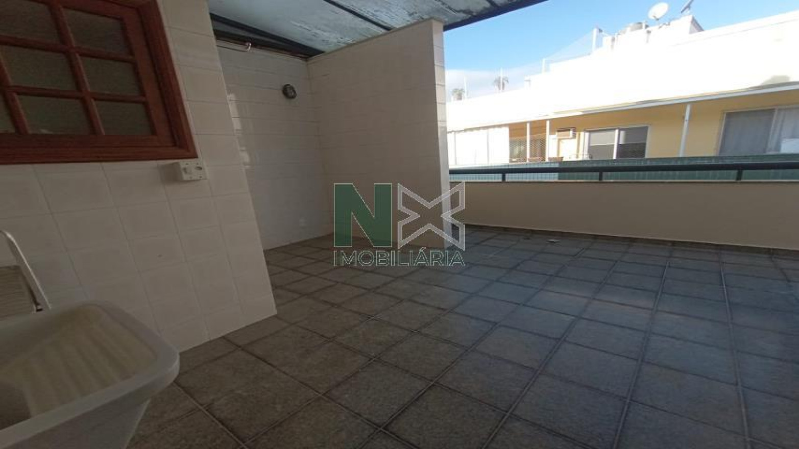 Cobertura 3 Quartos 230m² Cobertura 3 Quartos 230m²