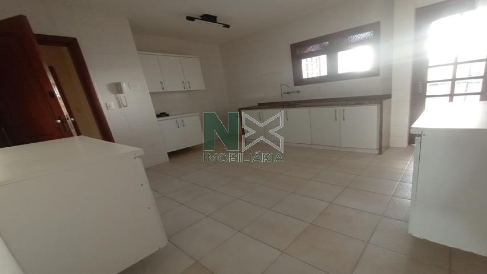 Cobertura 3 Quartos 230m² Cobertura 3 Quartos 230m²