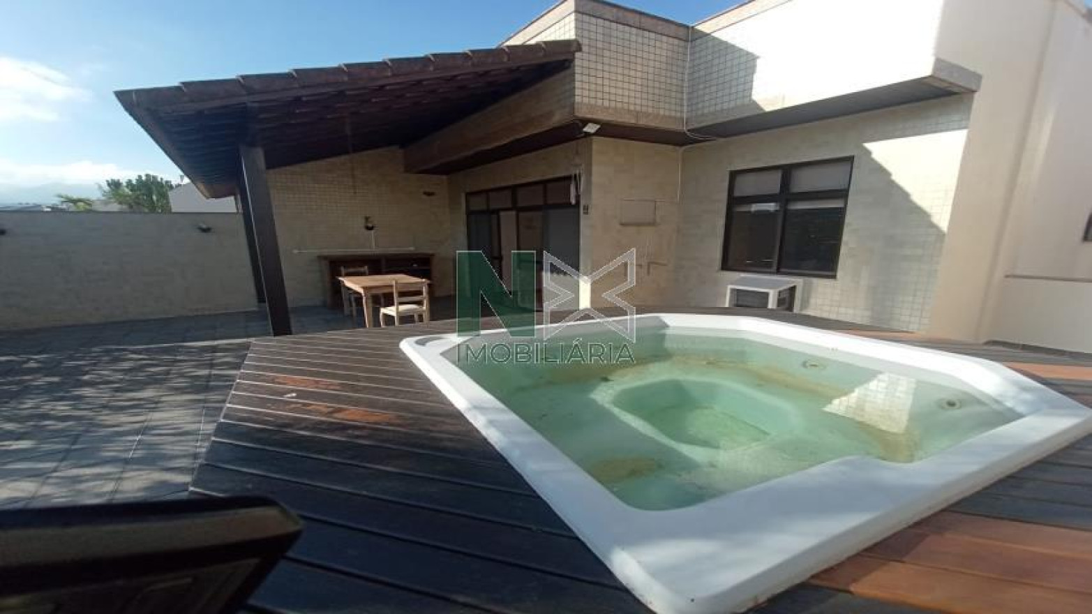 Cobertura 3 Quartos 230m² Cobertura 3 Quartos 230m²