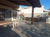 Cobertura 3 Quartos 230m² Cobertura 3 Quartos 230m²