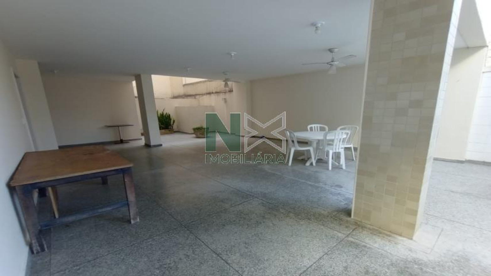 Cobertura 3 Quartos 230m² Cobertura 3 Quartos 230m²