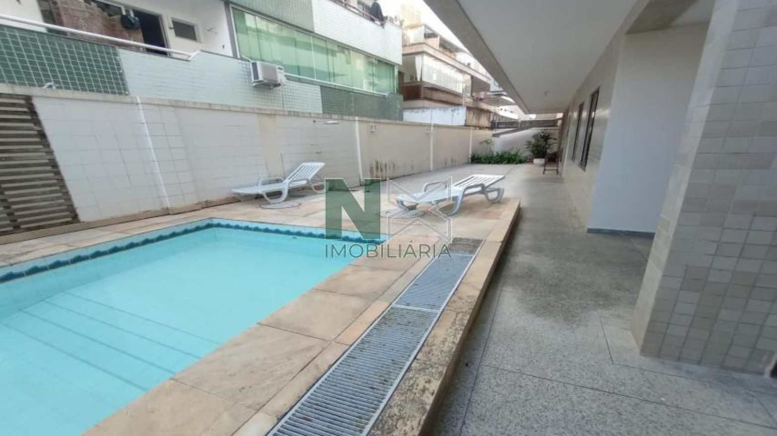 Cobertura 3 Quartos 230m² Cobertura 3 Quartos 230m²