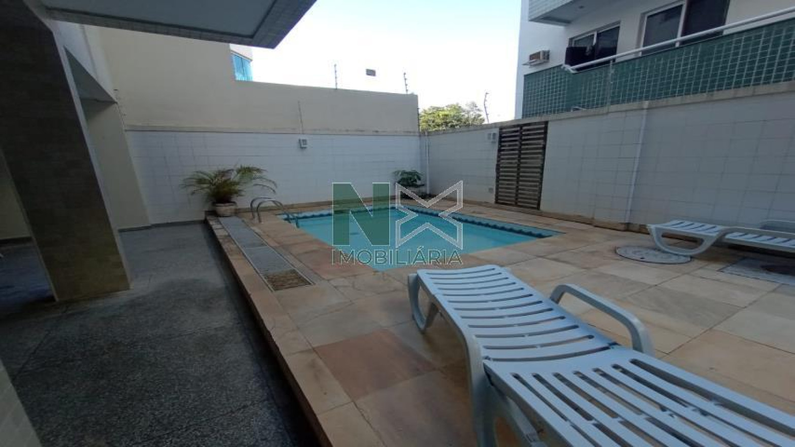 Cobertura 3 Quartos 230m² Cobertura 3 Quartos 230m²