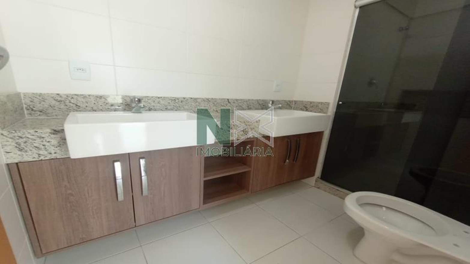 Casa 4 Quartos 184m² Casa 4 Quartos 184m²