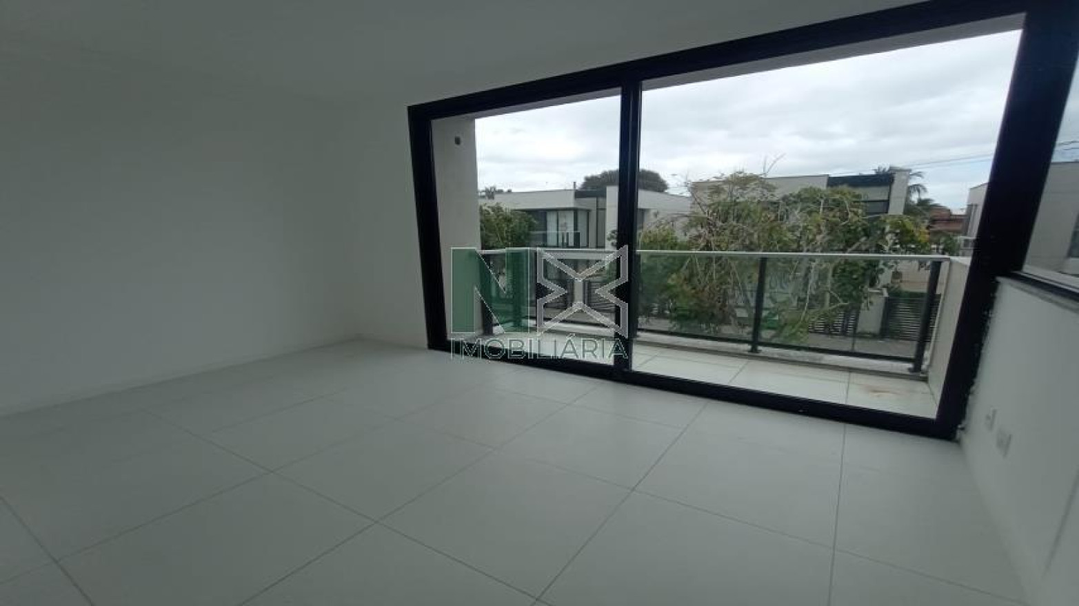 Casa 3 Quartos 245m² Casa 3 Quartos 245m²