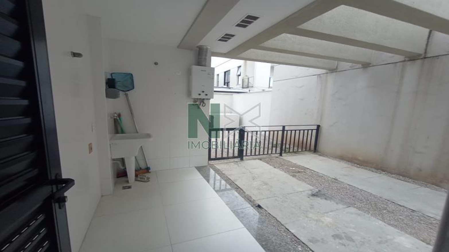 Casa 3 Quartos 245m² Casa 3 Quartos 245m²