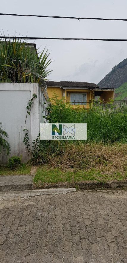 Terreno 360m² Terreno 360m²