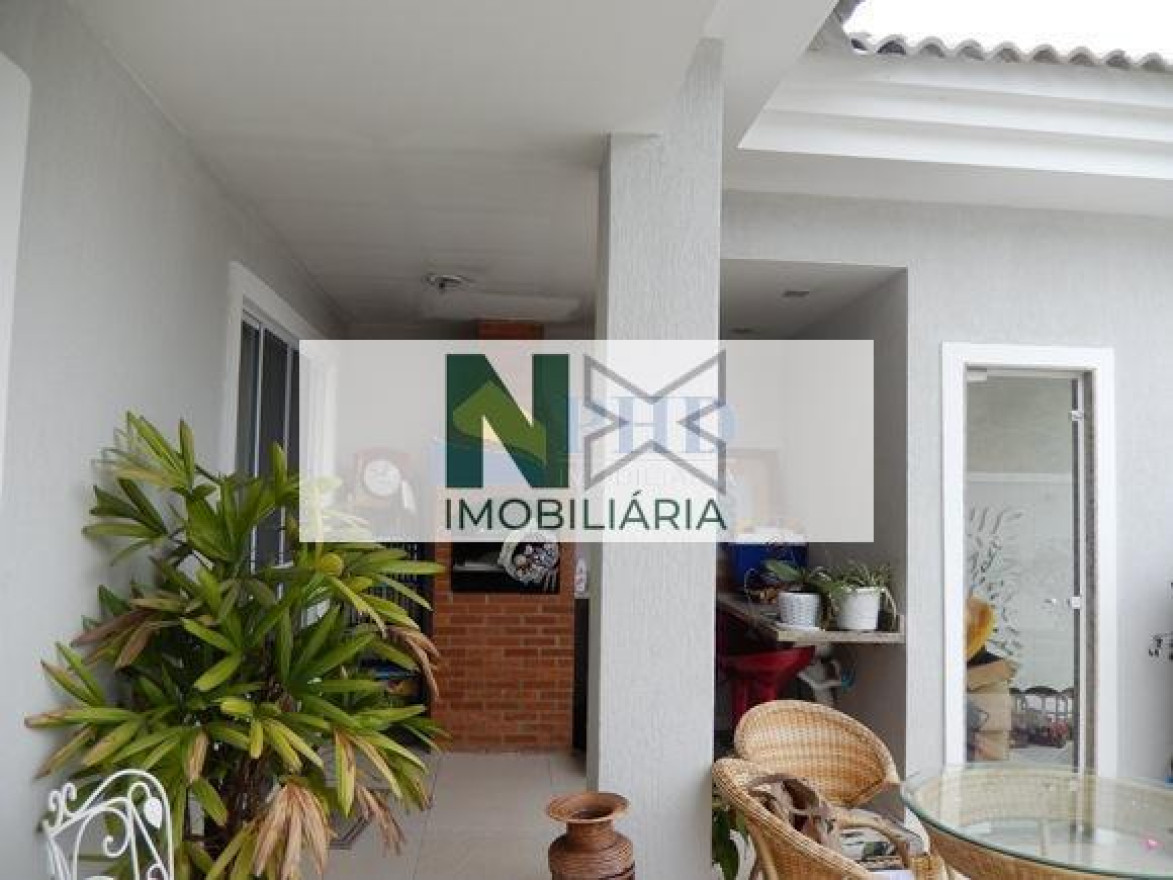 Casa 4 Quartos 270m² Casa 4 Quartos 270m²