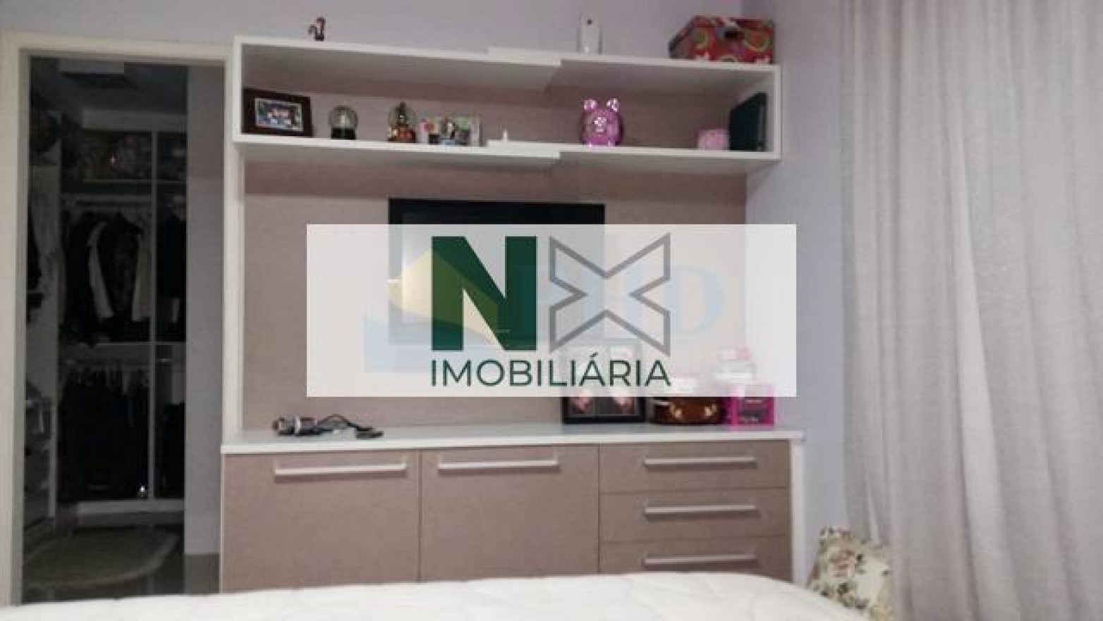 Casa 4 Quartos 270m² Casa 4 Quartos 270m²