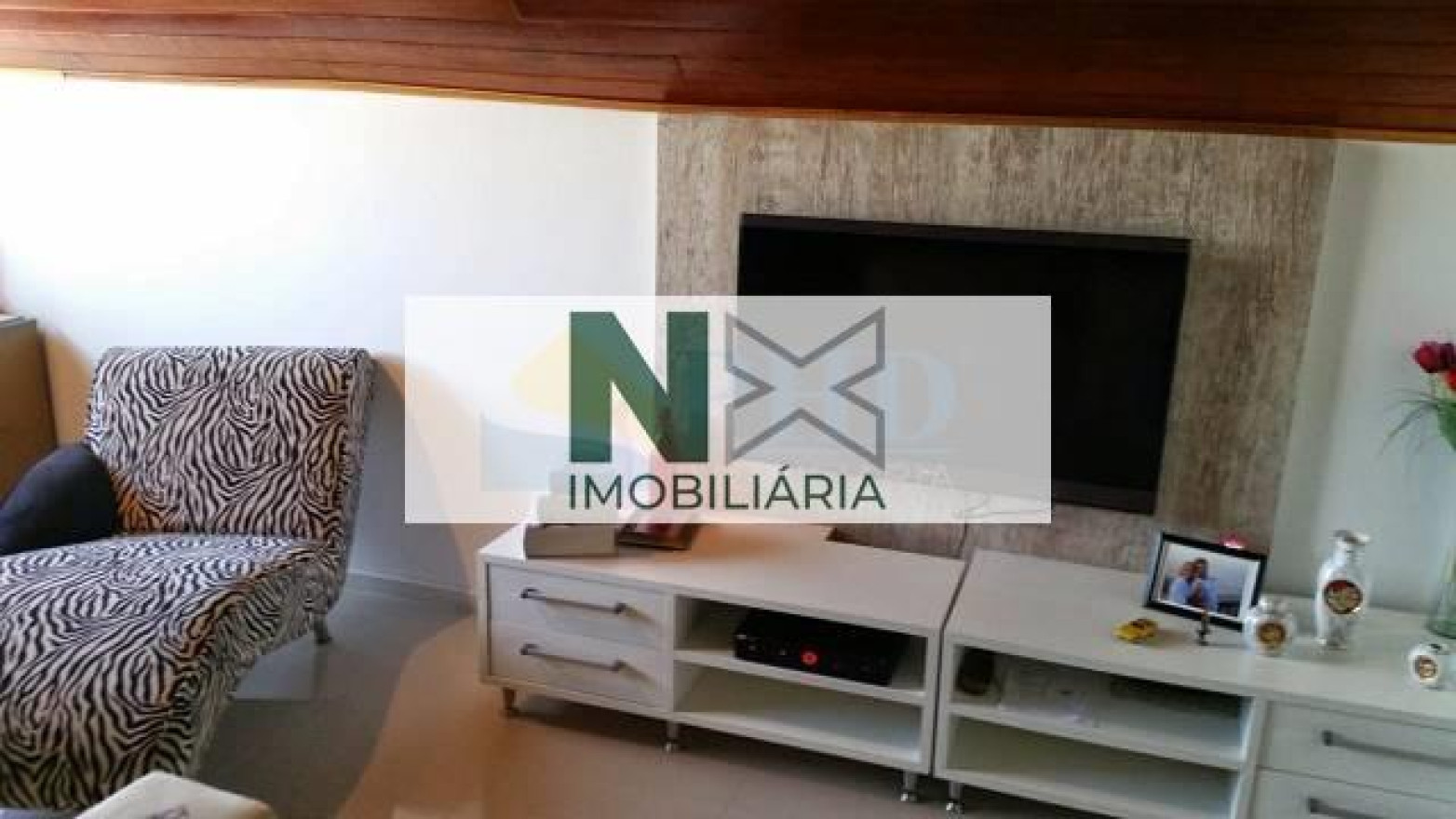 Casa 4 Quartos 270m² Casa 4 Quartos 270m²